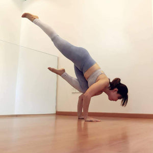 [Online] ARM BALANCE & TRANSITION by Sze Sze (75 min) at 3pm on 25 May 2020 -completed